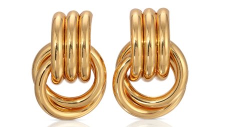 Heaven Mayhem small knot earrings